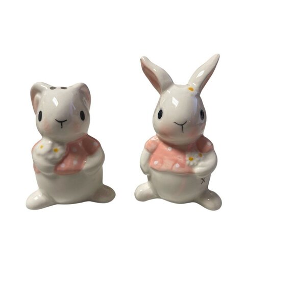 Vintage Ceramic Bunny & Cat Salt & Pepper Shakers - Picture 1 of 2